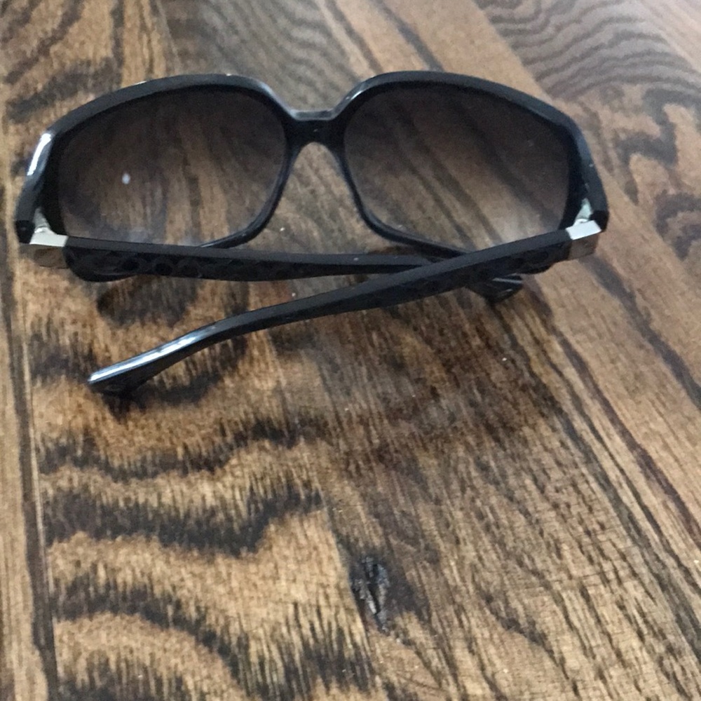Coach sunglasses - Picture 2 of 4